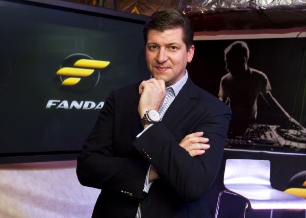 Ředitel Novy Jan Andruško při představování programu Fanda. Ředitel Novy Jan Andruško při představování programu Fanda.