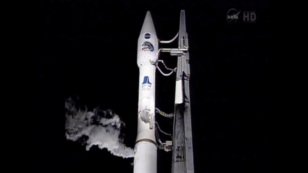 Raketa Atlas V-401. Raketa Atlas V-401.