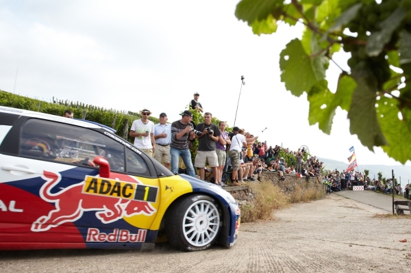 Sebastian Loeb vyhrál Německou rallye. Sebastian Loeb vyhrál Německou rallye.