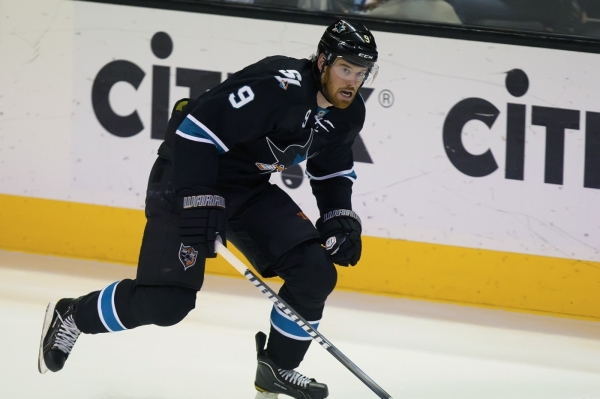 Martin Havlát v dresu San Jose Sharks.