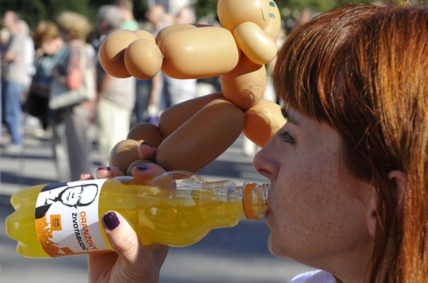ČSSD musela svůj Oranžový životabudič na chvíli stáhnout z distribuce.
