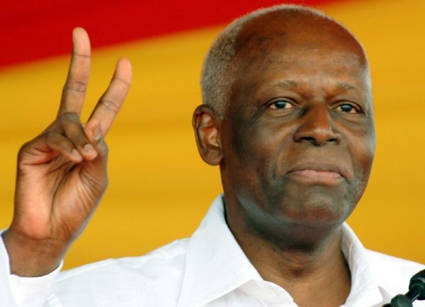 Prezident dos Santos věří ve své znovuzvolení.