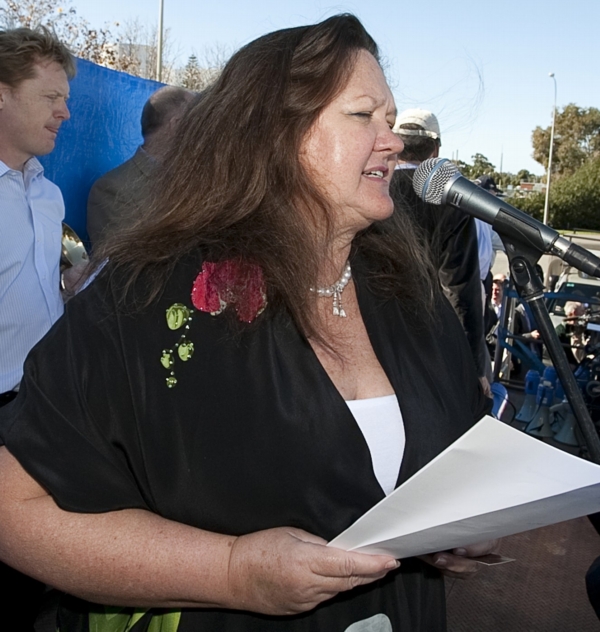 Jedna z nejbohatších žen na světě. Australanka Gina Rinehartová. Jedna z nejbohatších žen na světě. Australanka Gina Rinehartová.