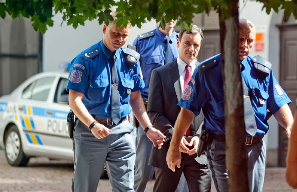 David Rath zůstává ve vazbě, nemá 14 milionů na kauci.