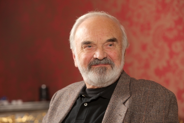 Zdeněk Svěrák.