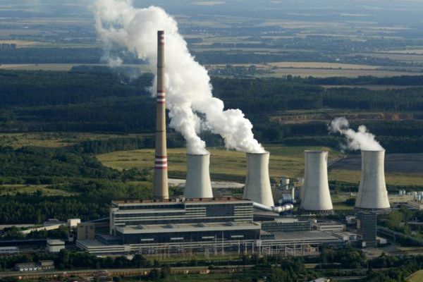 Mezi elektrárny, které ČEZ může prodat, patří i elektrárna Chvaletice.