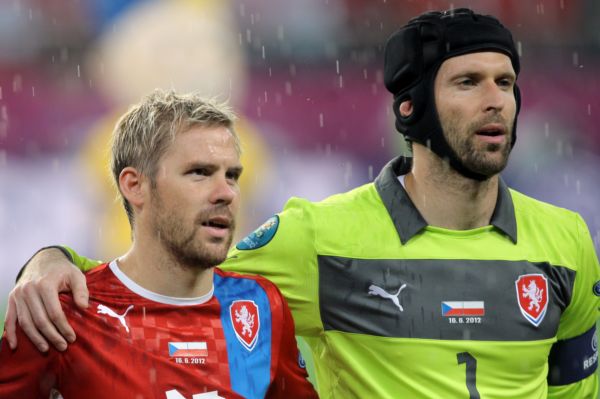 Fotbalisté Chelsea s brankářem Petrem Čechem zahájí obhajobu trofeje v Lize mistrů ve skupině A s ukrajinským mistrem Šachtarem Doněck, kde působí další reprezentant Tomáš Hübschman. Fotbalisté Chelsea s brankářem Petrem Čechem zahájí obhajobu trofeje v Lize mistrů ve skupině A s ukrajinským mistrem Šachtarem Doněck, kde působí další reprezentant Tomáš Hübschman.