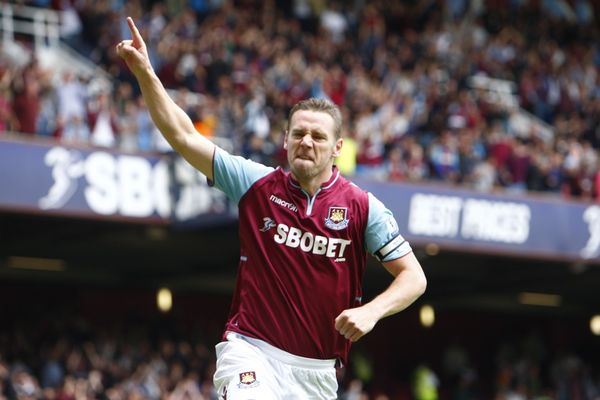 Kevin Nolan z West Hamu. Kevin Nolan z West Hamu.