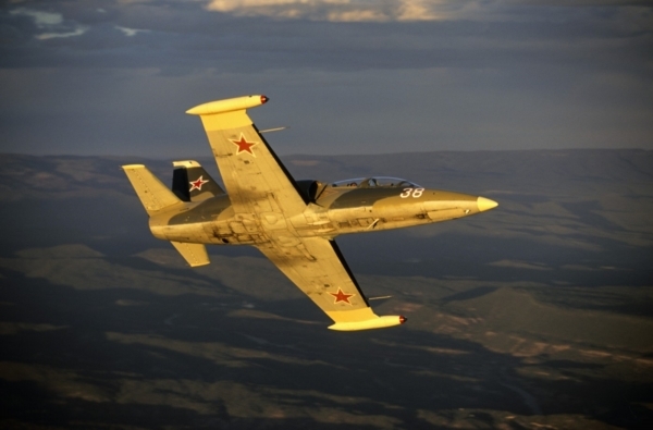 Československý letoun L-39 se zřítil ve státě Iowa (ilustrační foto).