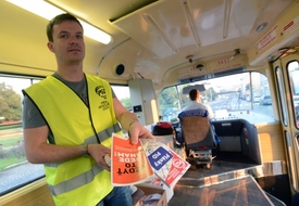 Ze stanice Smíchovské nádraží vyjela 3. září ráno informační tramvaj, ve které cestující získají údaje o všech změnách v pražské hromadné dopravě.