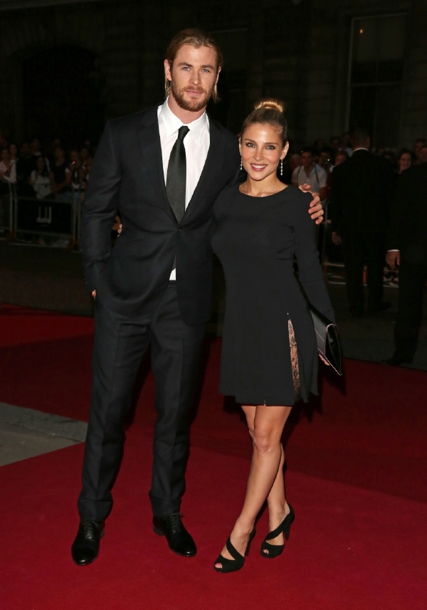 Chris Hemsworth a Elsa Pataky. Novopečení rodiče a nejhezčí pár večera.