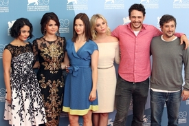 Mladé herecké obsazení s režisérem filmu Spring Breakers, které vyvolalo u diváků nadšené i odsuzují ohlasy.