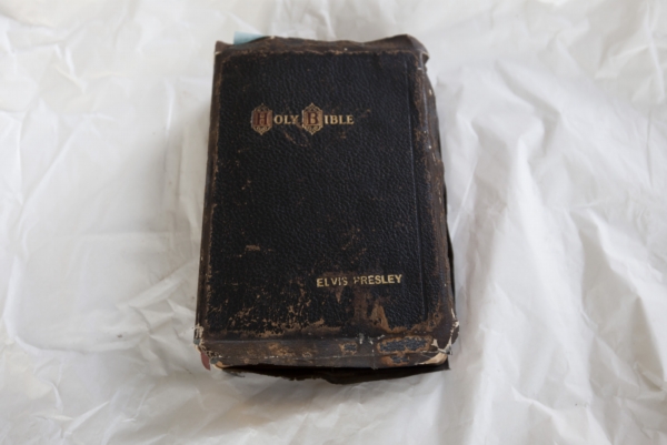 Bible Elvise Presleyho. Bible Elvise Presleyho.