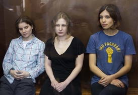 Členky skupiny Pussy Riot.