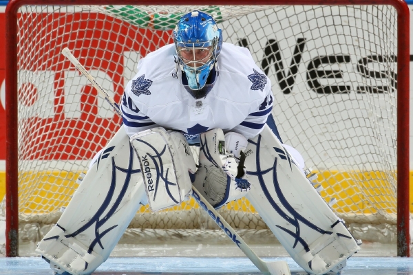 V Torontu hokej stále táhne, navzdory tomu, že časy úspěchů Maple Leafs jsou pryč.