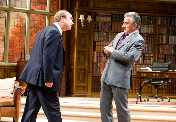 Henry Goodman a David Haig se stejně jako už v divadle zhostili hlavních rolí.