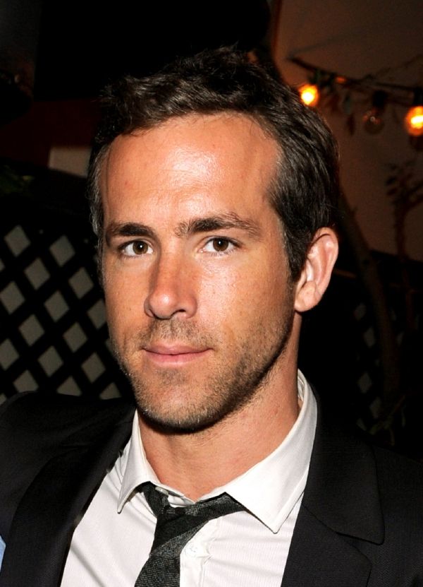 Ryan Reynolds je vyhlášený krasavec.