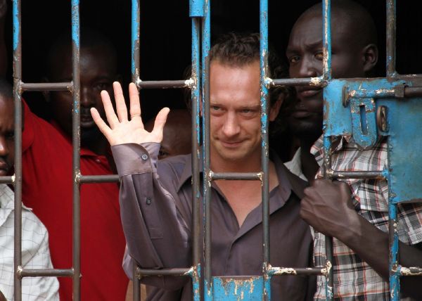 David Cecil v ugandské vazbě. Africké žaláře bývají pro občany Západu peklem. 