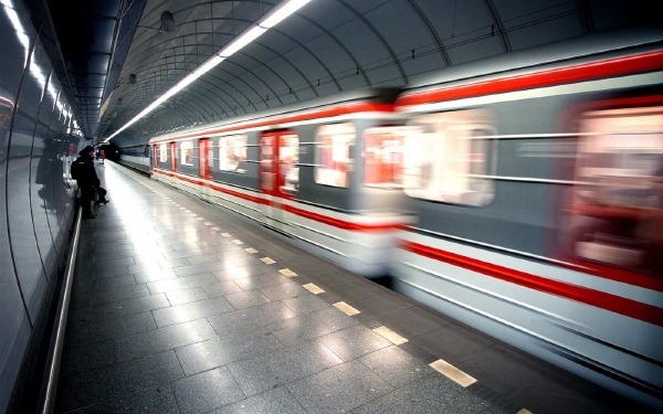 Pražské metro už zažilo několik výluk, poslední zářijový týden nepojede celá linka A (ilustrační foto).