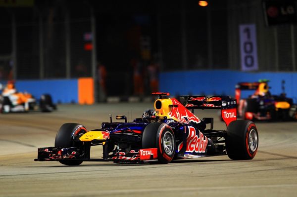 Velkou cenu Singapuru vyhrál Sebastian Vettel. 