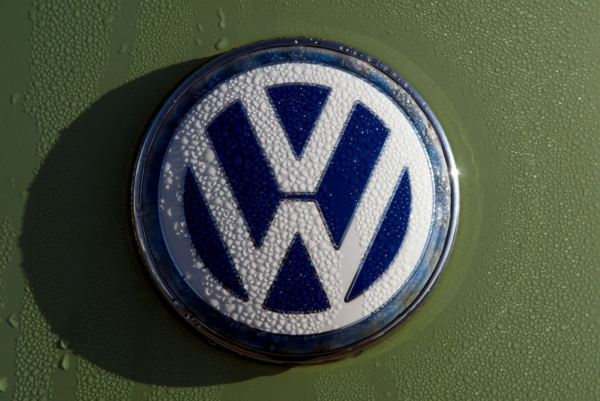 Volkswagen je největší automobilkou v Evropě. Volkswagen je největší automobilkou v Evropě.