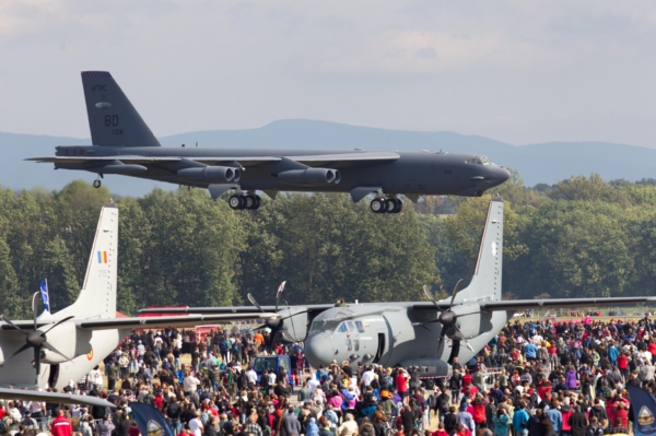 Dny NATO navštívilo za víkend 208 tisíc diváků.