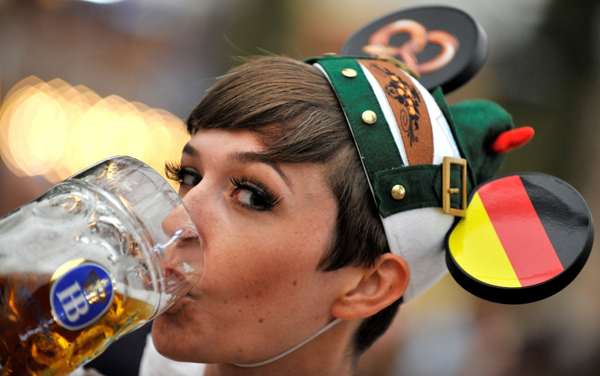 Pivu se v těchto dnech holduje nejen na Oktoberfestu (ilustrační foto).