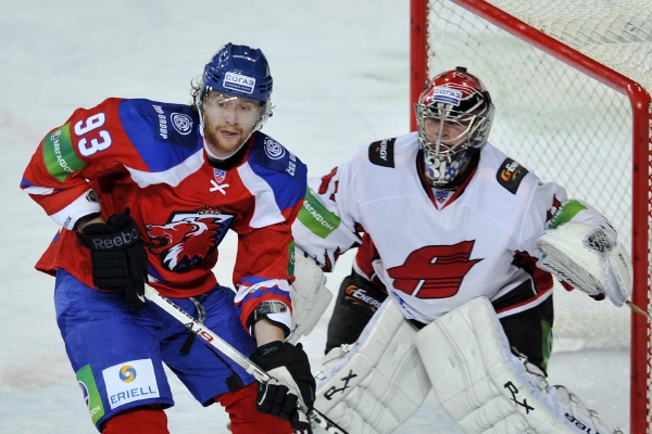 Jakub Voráček (vlevo) - zámořská posila v dresu Lva.