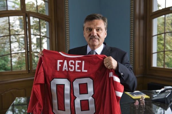 Prezident IIHF René Fasel.