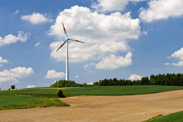 Instalovaná kapacita větrných elektráren v Evropské unii překročila 100 gigawattů (ilustrační foto). Instalovaná kapacita větrných elektráren v Evropské unii překročila 100 gigawattů (ilustrační foto).