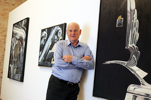Theodor Pištěk na vernisáži k výstavě svých obrazů v Litomyšli v roce 2010.