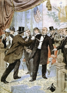 Secret Service začala americké prezidenty oficiálně chránit v roce 1902 - rok po atentátu na prezidenta Williama McKinleyho.