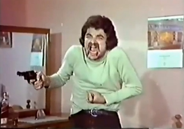 Nejhorší filmová scéna smrti všech dob. Nejhorší filmová scéna smrti všech dob.