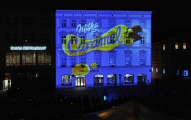 Videomappingová projekce českého týmu pod vedením Jana Neubauera inspirovaná čokoládou Milka.