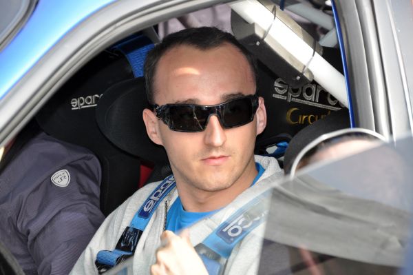 Polák Kubica před italskou rallye. Polák Kubica před italskou rallye.