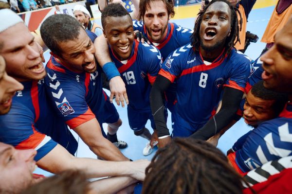 Radost házenkářů Montpellieru po zápase s PSG. Radost házenkářů Montpellieru po zápase s PSG.