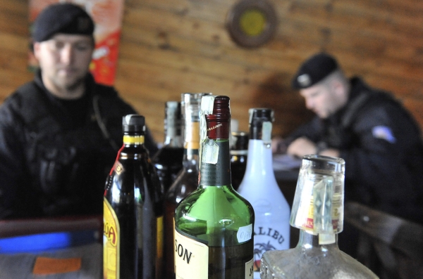 V doprovodu policie vyrazila 28. září hygiena na kontroly ostravských provozoven.