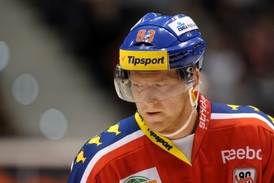 Dostat Pardubice z krize zatím nepomohl ani forvard Aleš Hemský z Edmontonu.