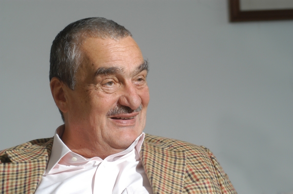 Karel Schwarzenberg. Karel Schwarzenberg.