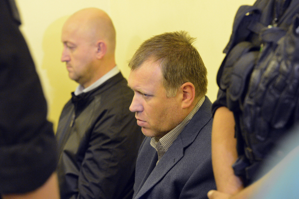 Vladimír Šiška (vpravo) a Milan Hojer před soudem.