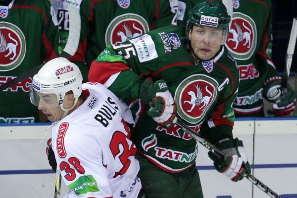 Jan Bulis. Jan Bulis.