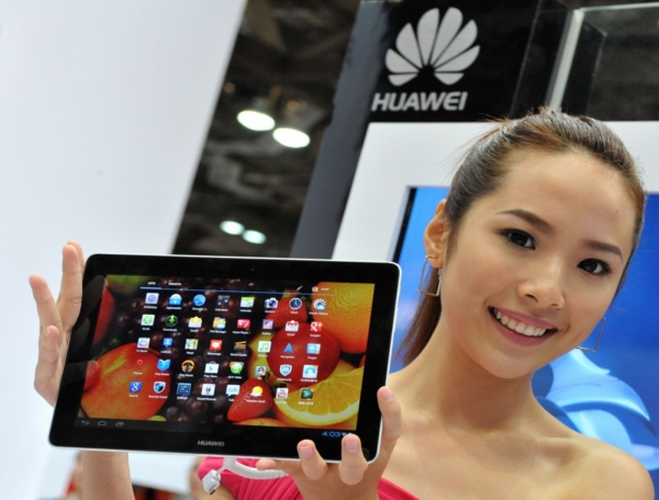 Firmy Huawei a ZTE prý představují bezpečnostní riziko.