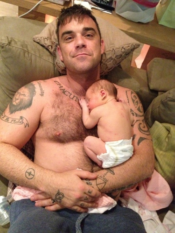Robbie s dcerou Theodorou.