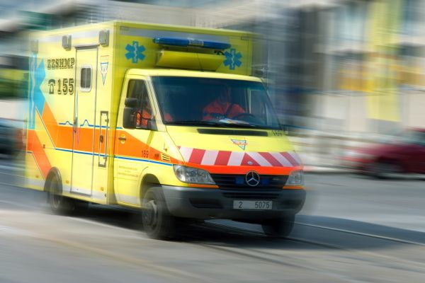 Při mrtvici je rozhodující čas. Lékaři varují, že každá hodina váhání může rozhodnout o životě.