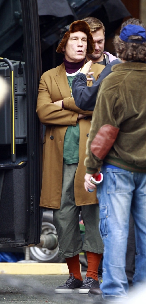 Malkovich se ukázal v šíleném modelu.