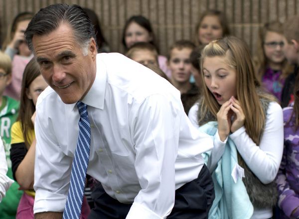 Údiv nad Romneyho pozadím? Nikoli.