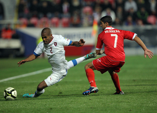 Theo Gebre Selassie (vlevo).