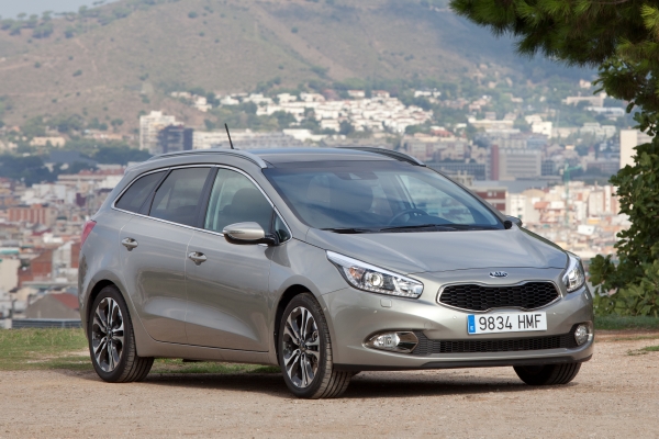 Na českém trhu se objevil kombík Kia cee´d SW.