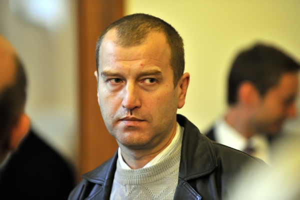 Eduard Slanina stanul 15. října před Krajským soudem v Brně, kde začal proces v kauze Toflova gangu.