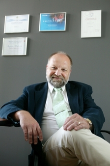 Jan Herzmann uvedl, že agentura provede analýzu svého průzkumu. 